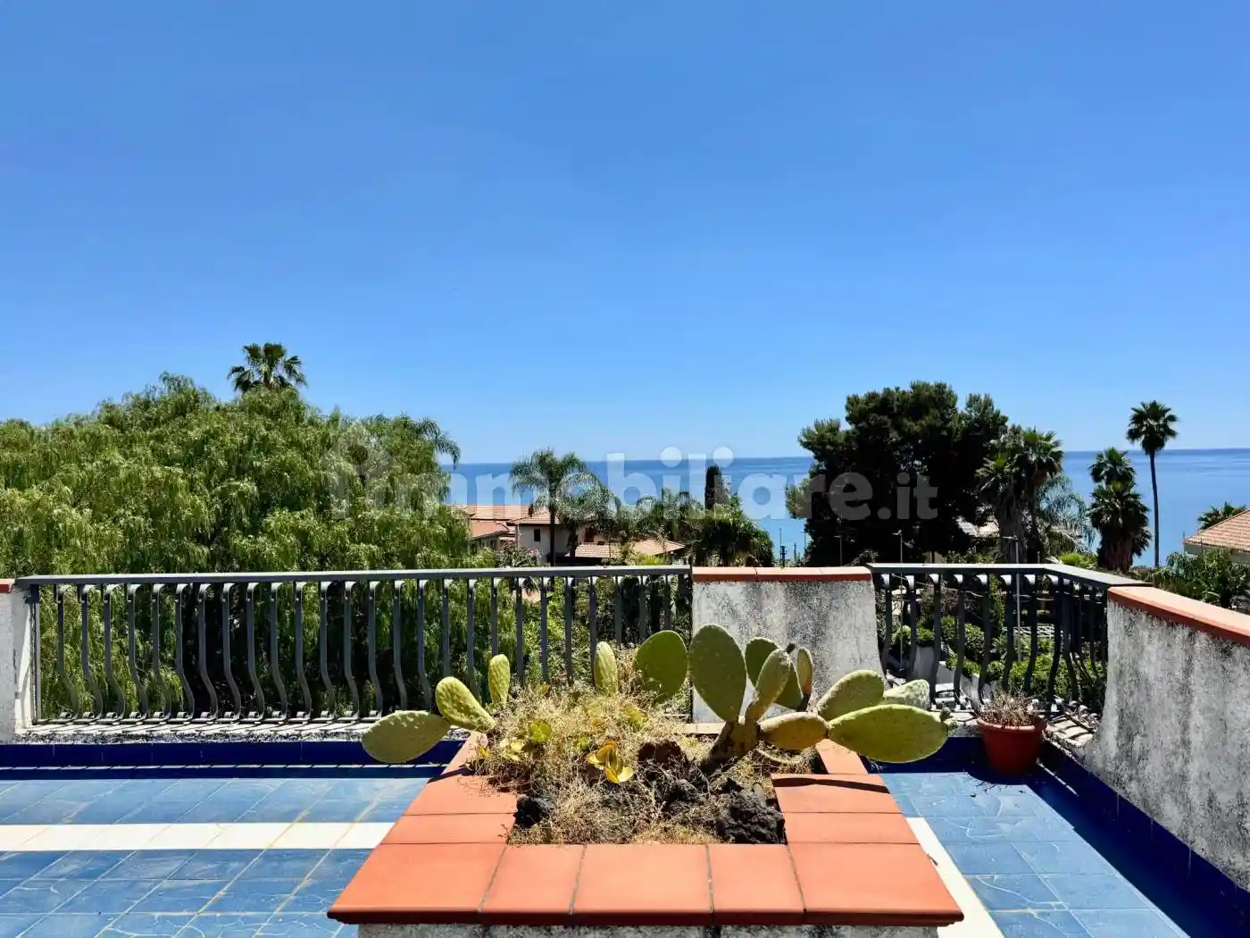 Villa in vendita a Aci Catena