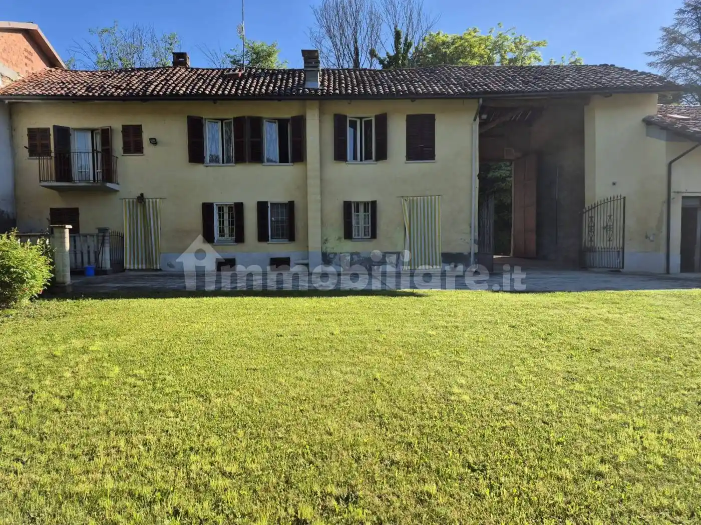 Rustico - Casale in vendita a Castell'Alfero