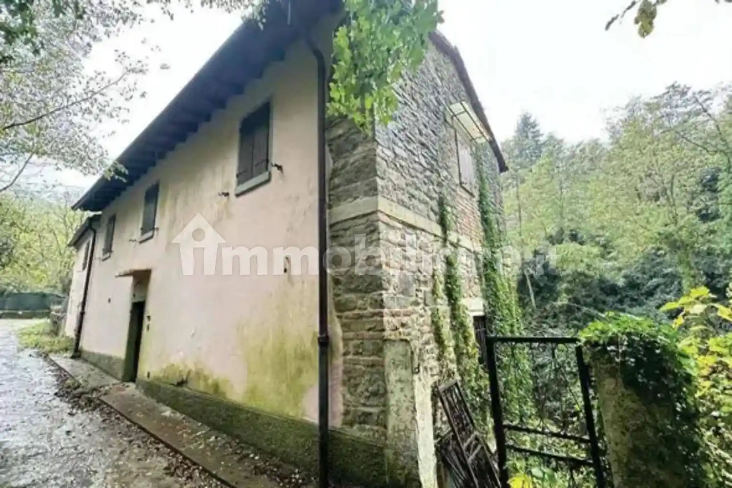 Appartamento in vendita a San Godenzo