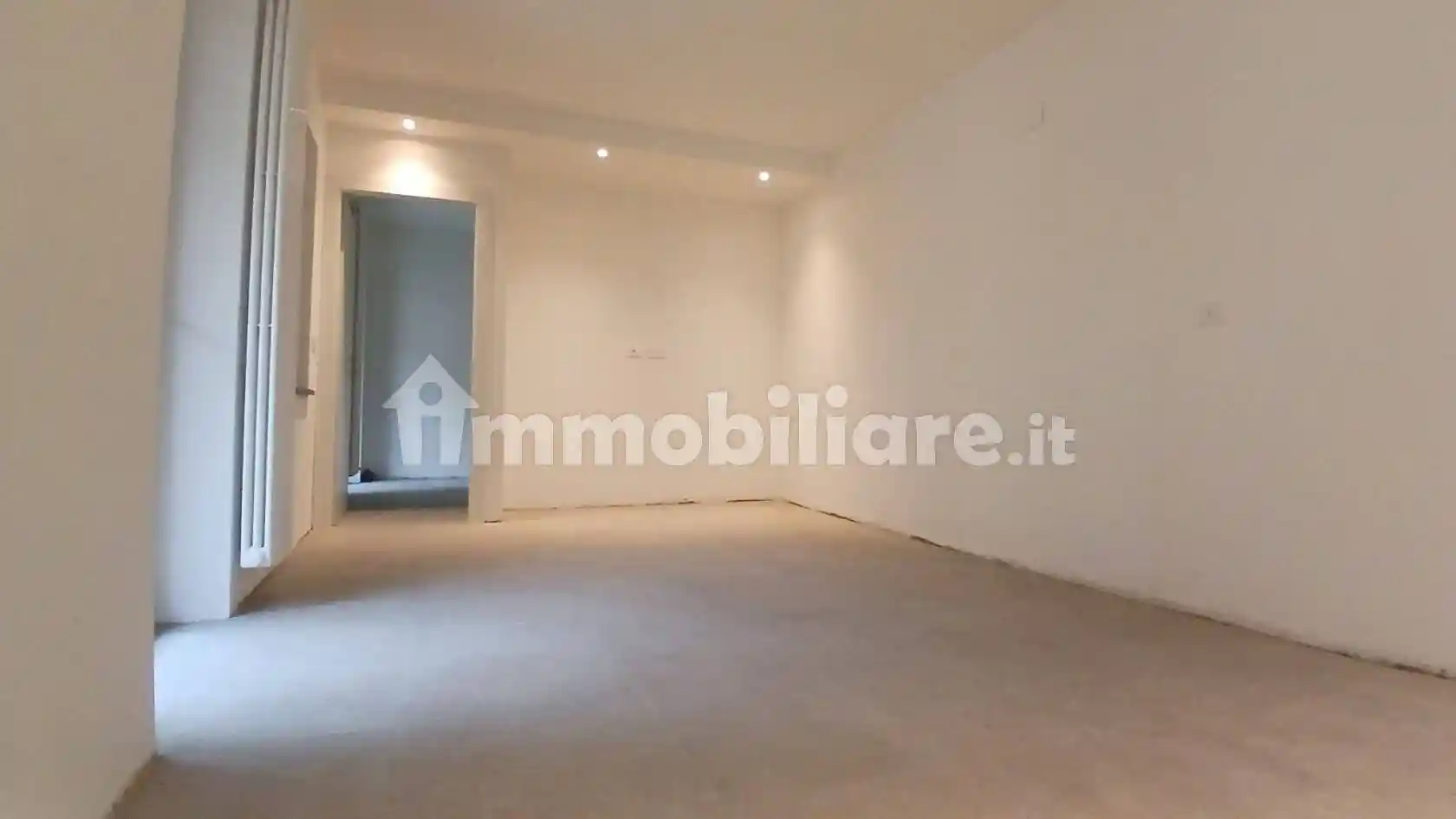 Appartamento in vendita a Borgomanero