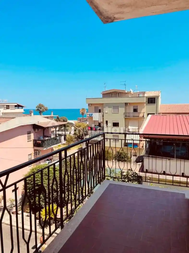 Appartamento in vendita a Santa Caterina dello Ionio