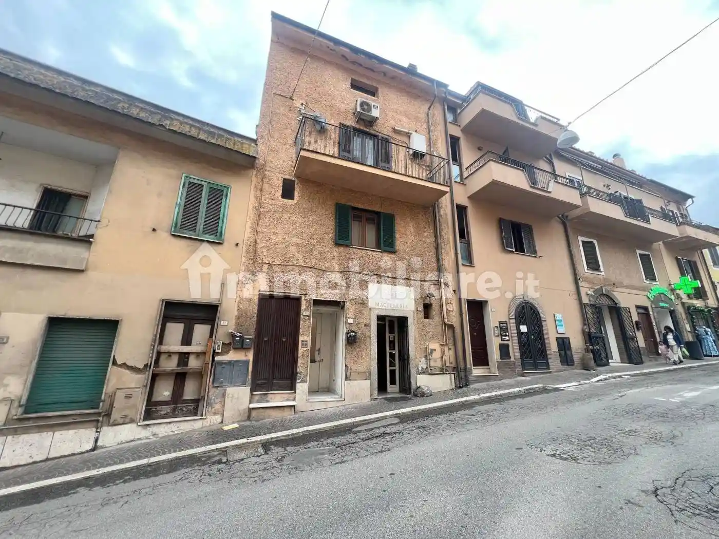 Appartamento in vendita a Riano