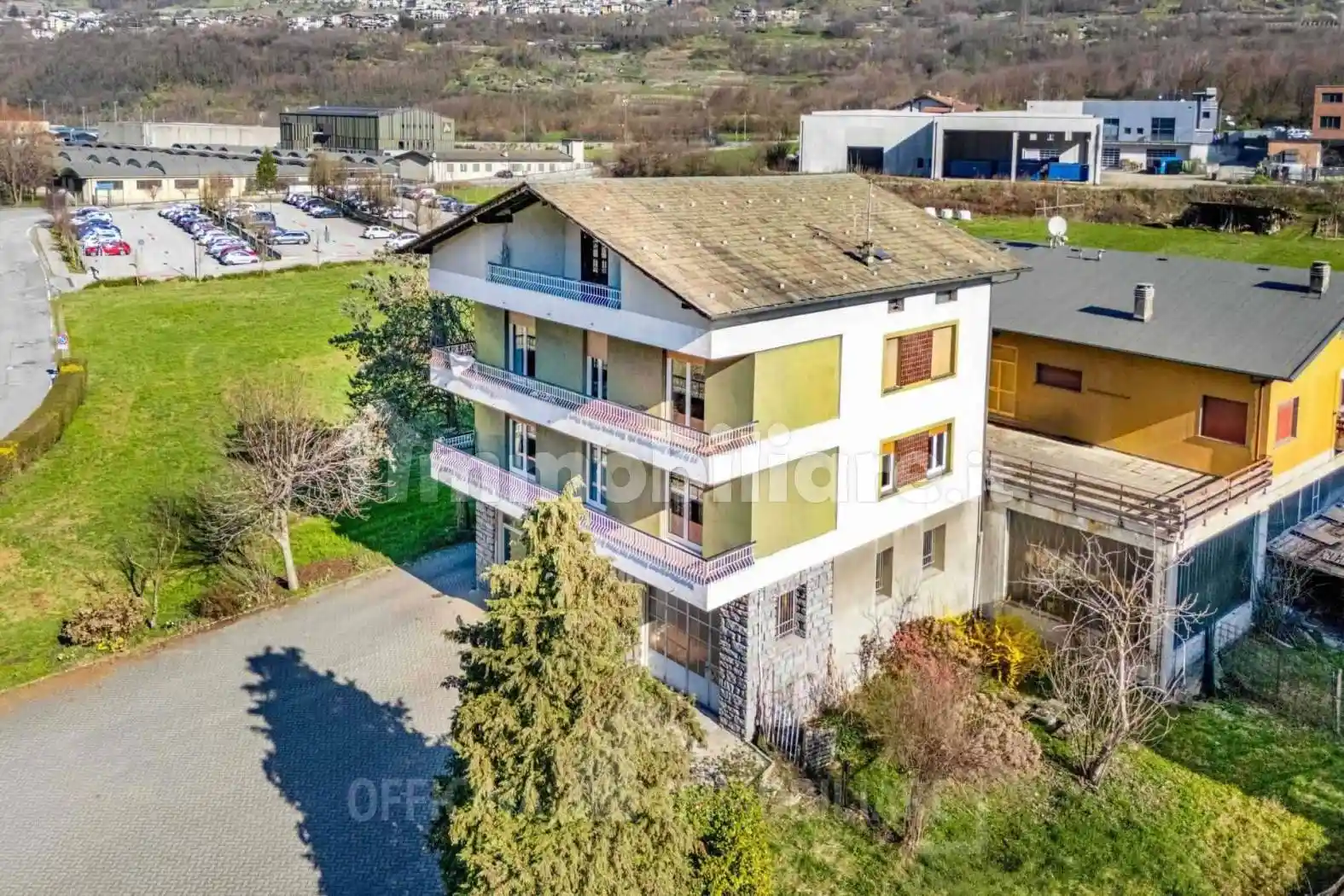 Appartamento in vendita a Berbenno di Valtellina