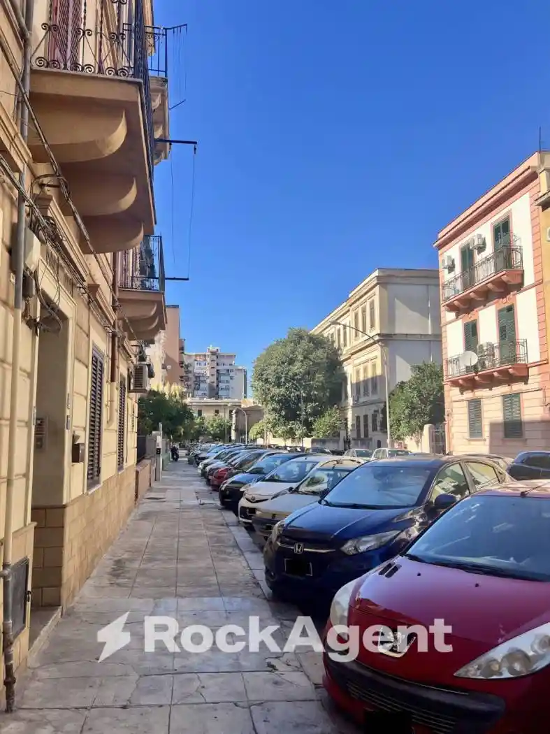 Appartamento in vendita a Palermo