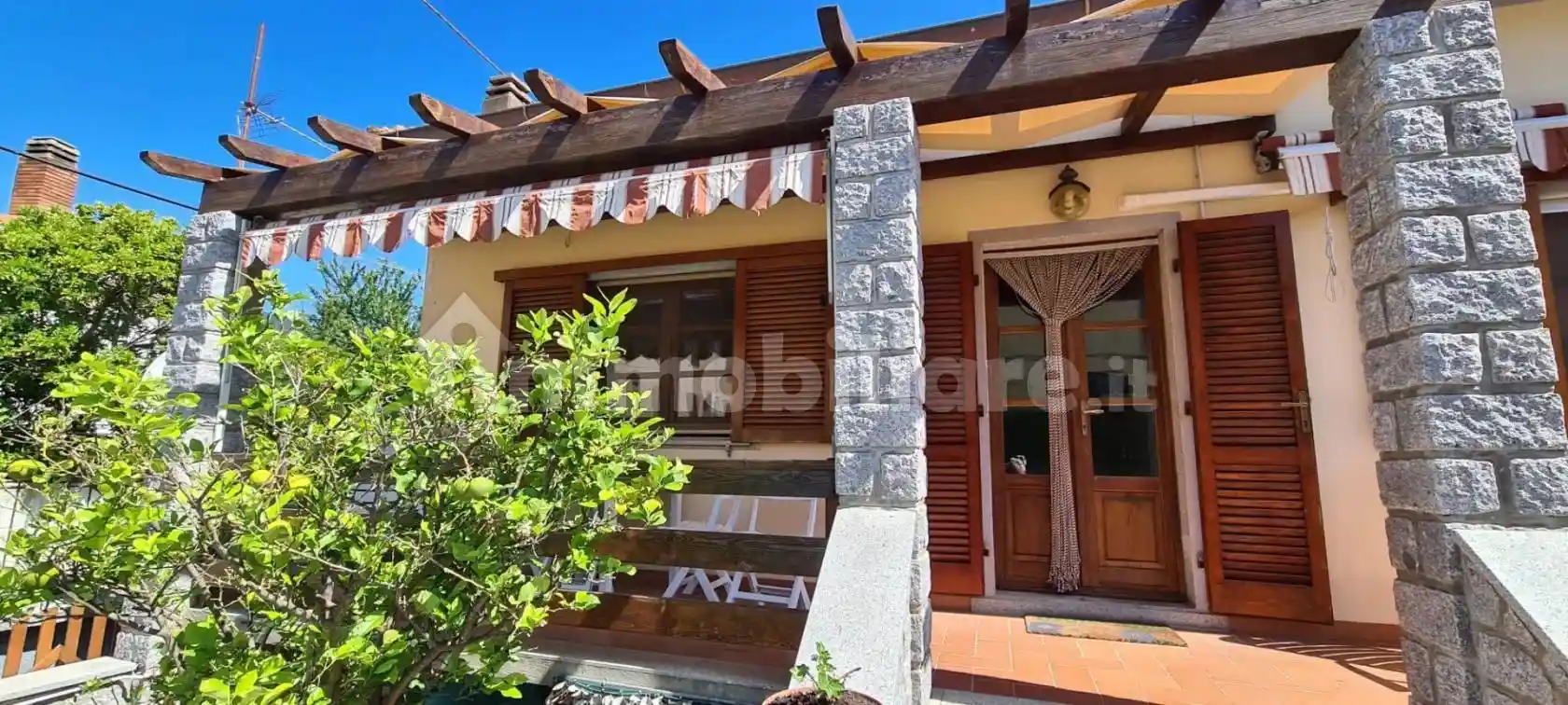Villa in vendita a Campo nell'Elba