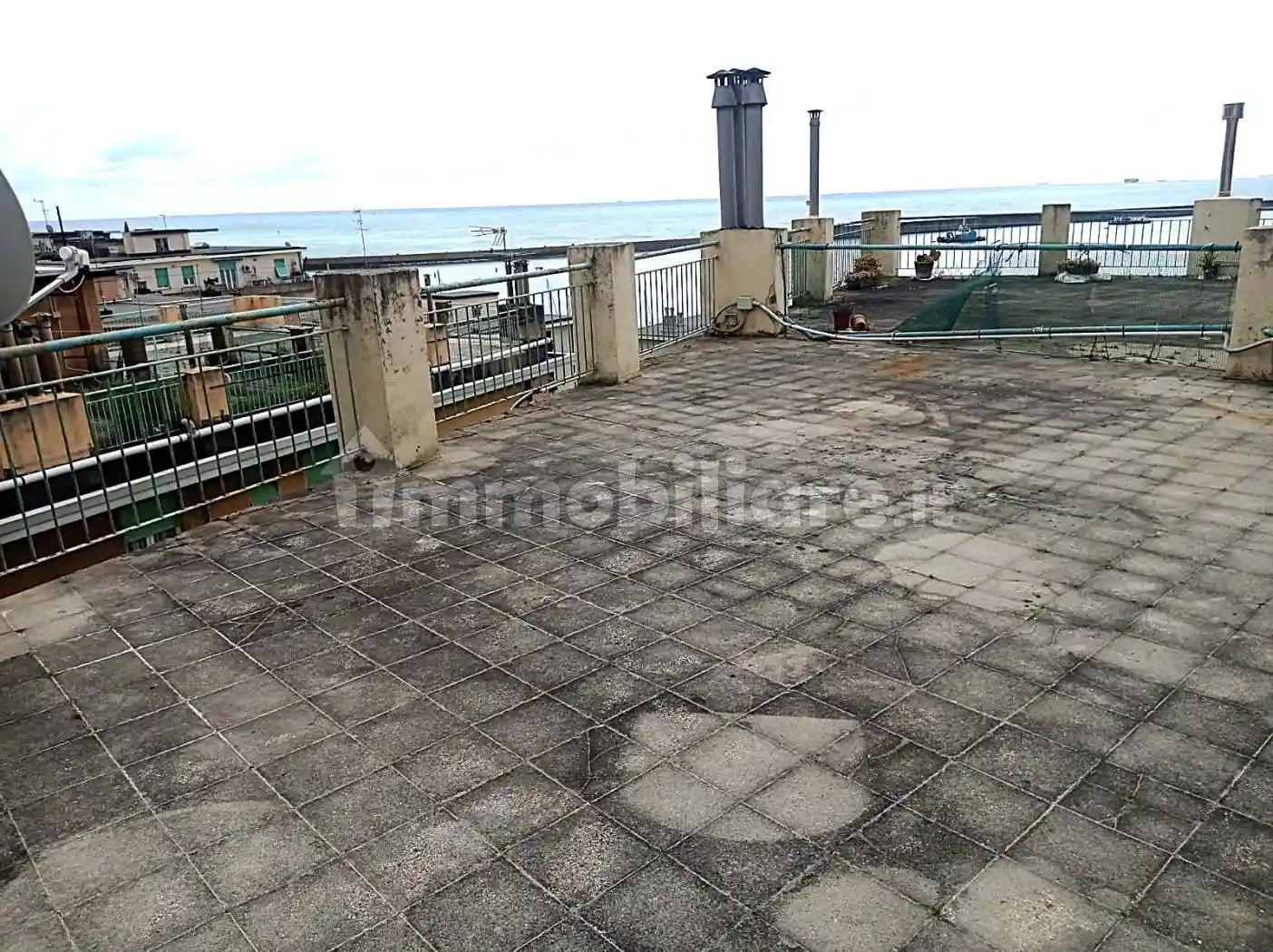 Appartamento in vendita a Genova