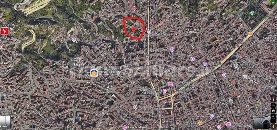 Appartamento in vendita a Napoli