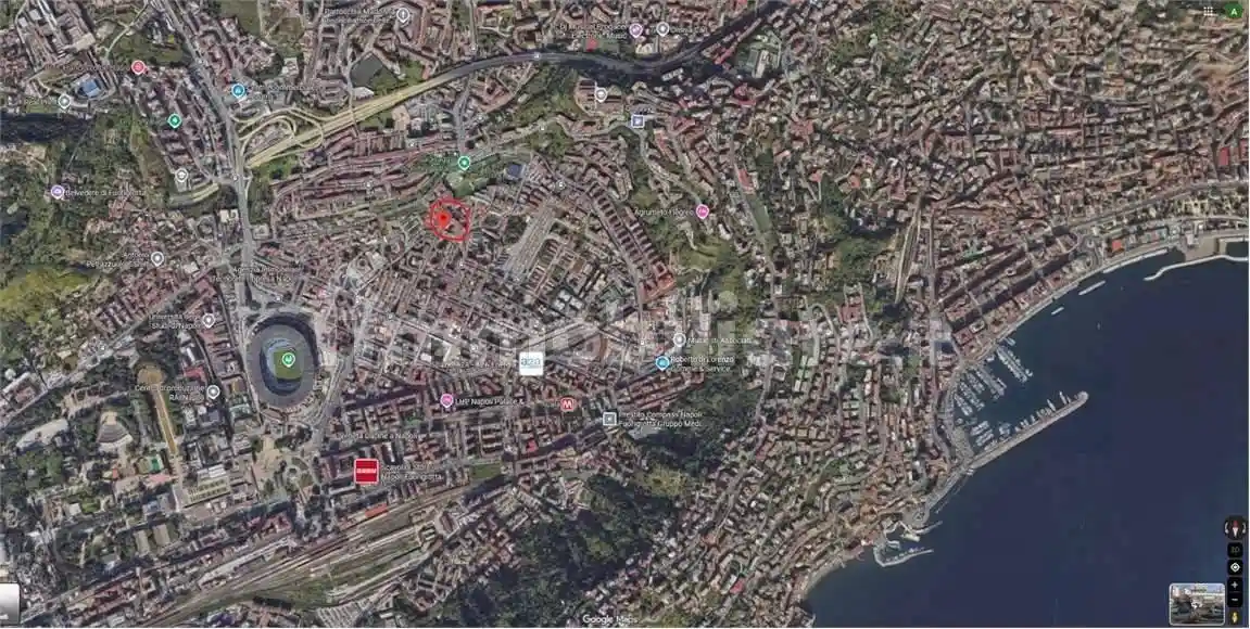Appartamento in vendita a Napoli