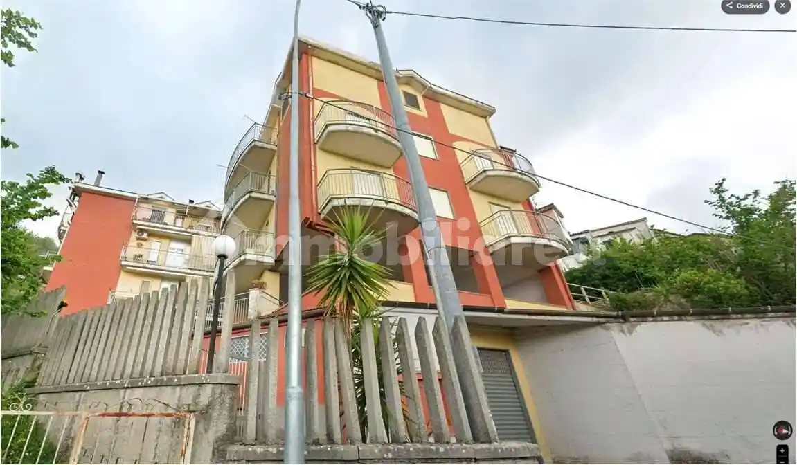 Appartamento in vendita a Montecorvino Rovella