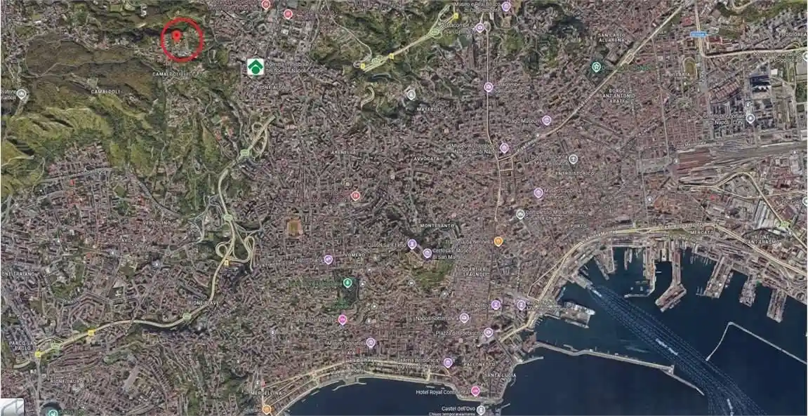 Appartamento in vendita a Napoli