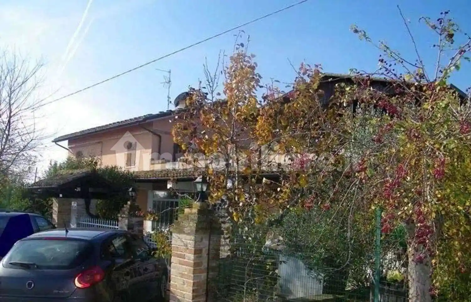 Villa in vendita a Terre Roveresche