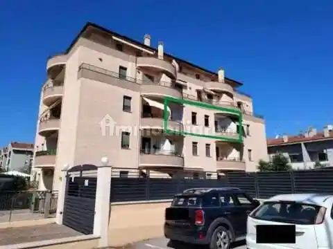 Appartamento in vendita a Vallefoglia
