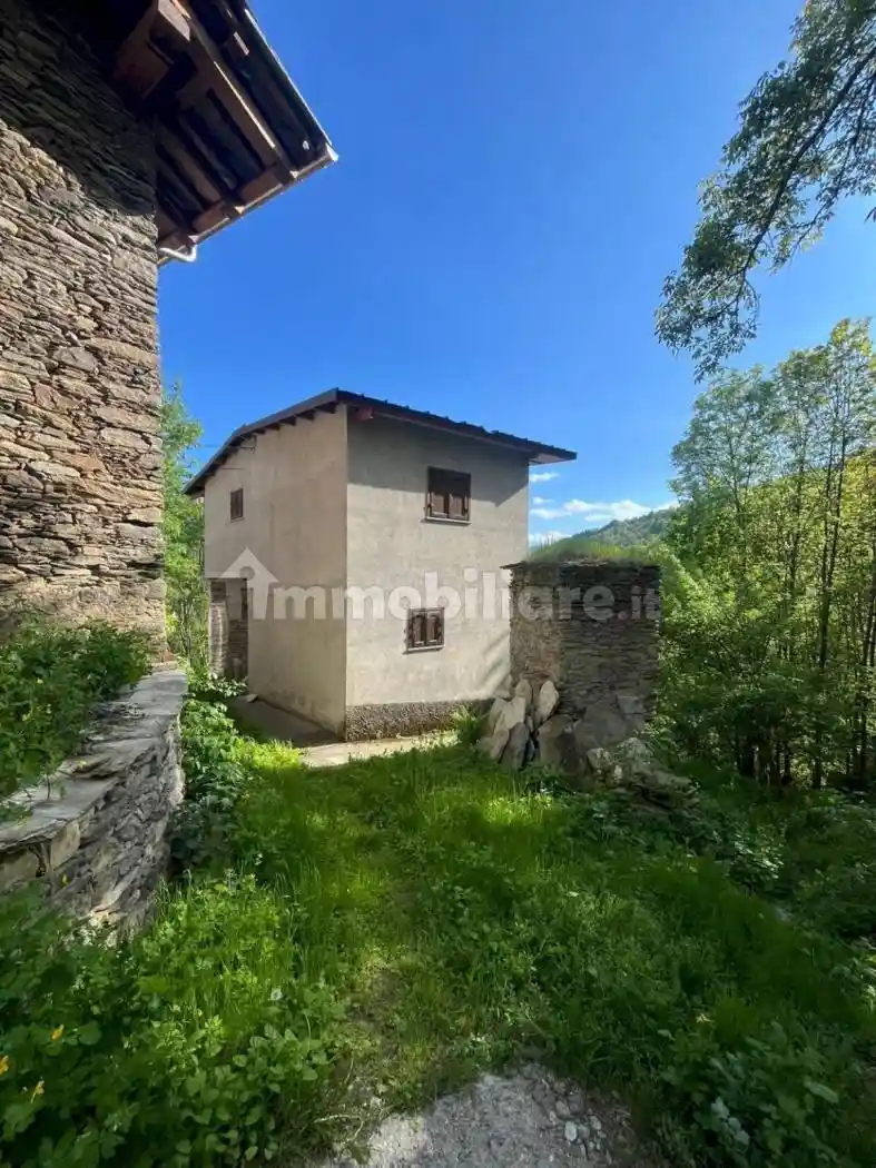Rustico - Casale in vendita a Roccabruna