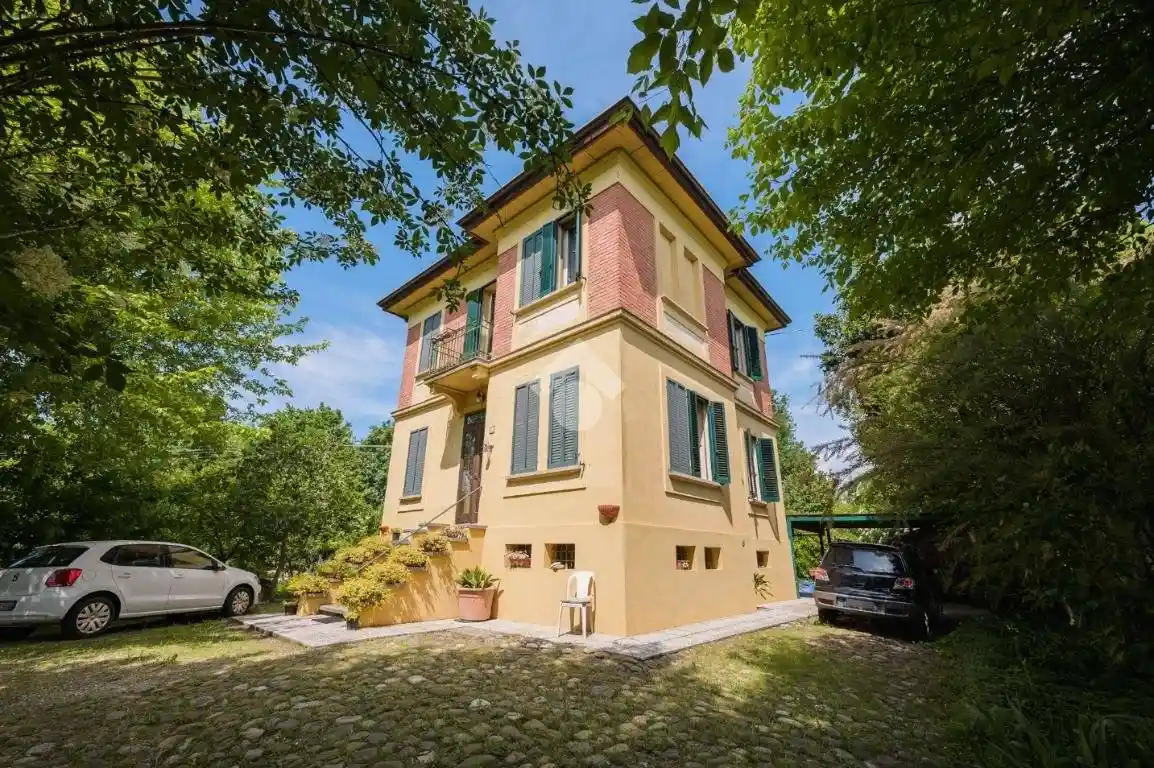 Villa in vendita a Zola Predosa