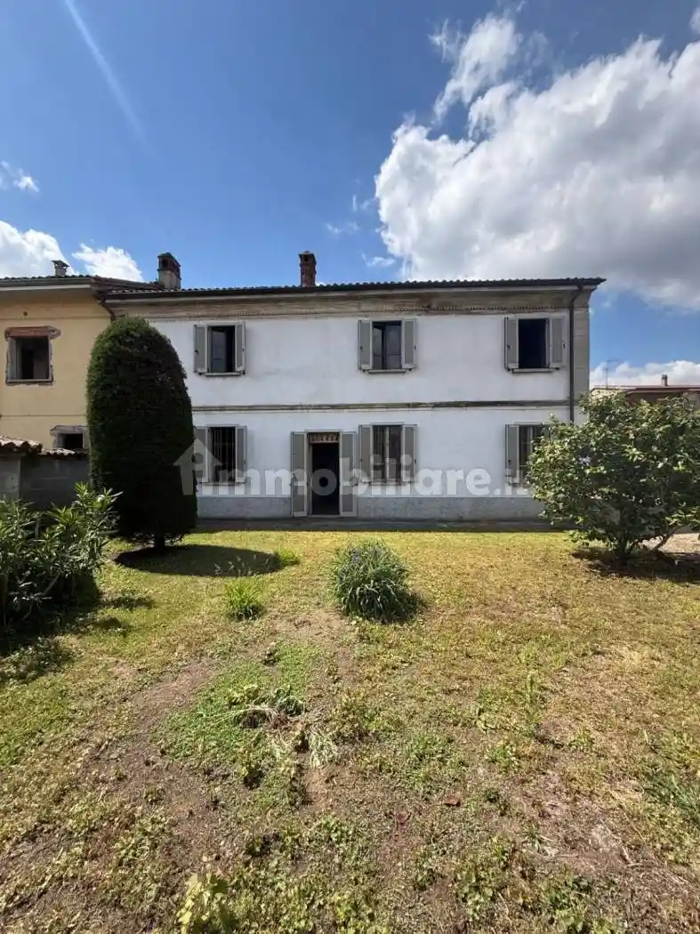 Villa in vendita a Gropello Cairoli