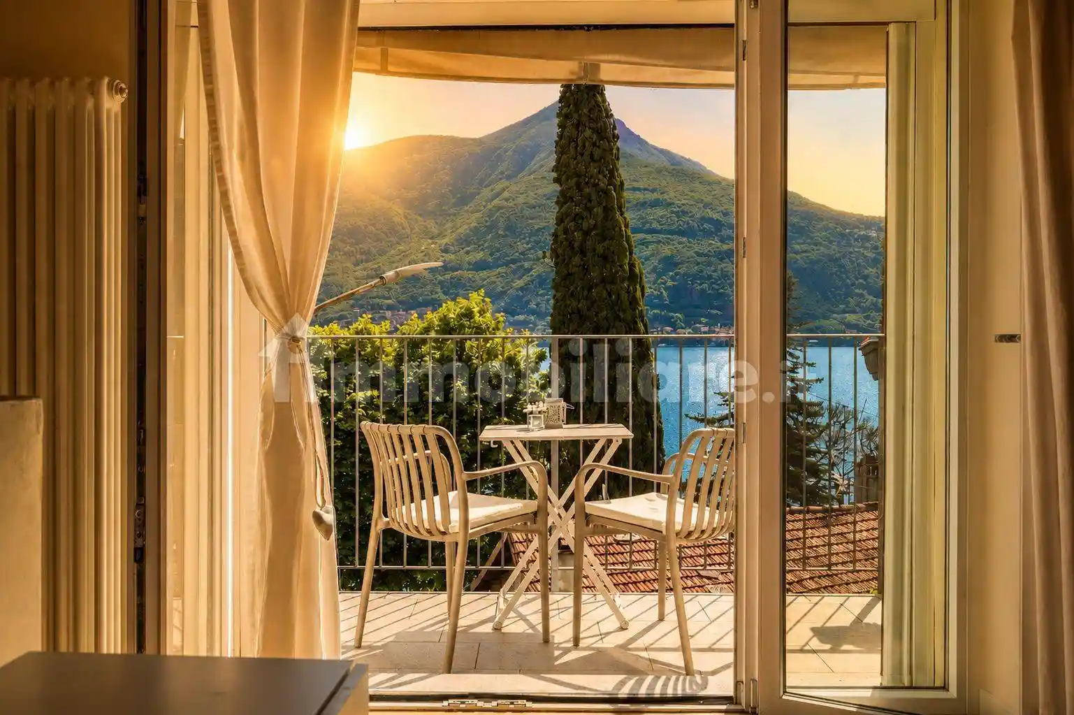 Casa indipendente in vendita a Pianello del Lario