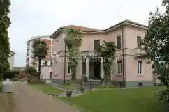Villa in vendita a Gallarate