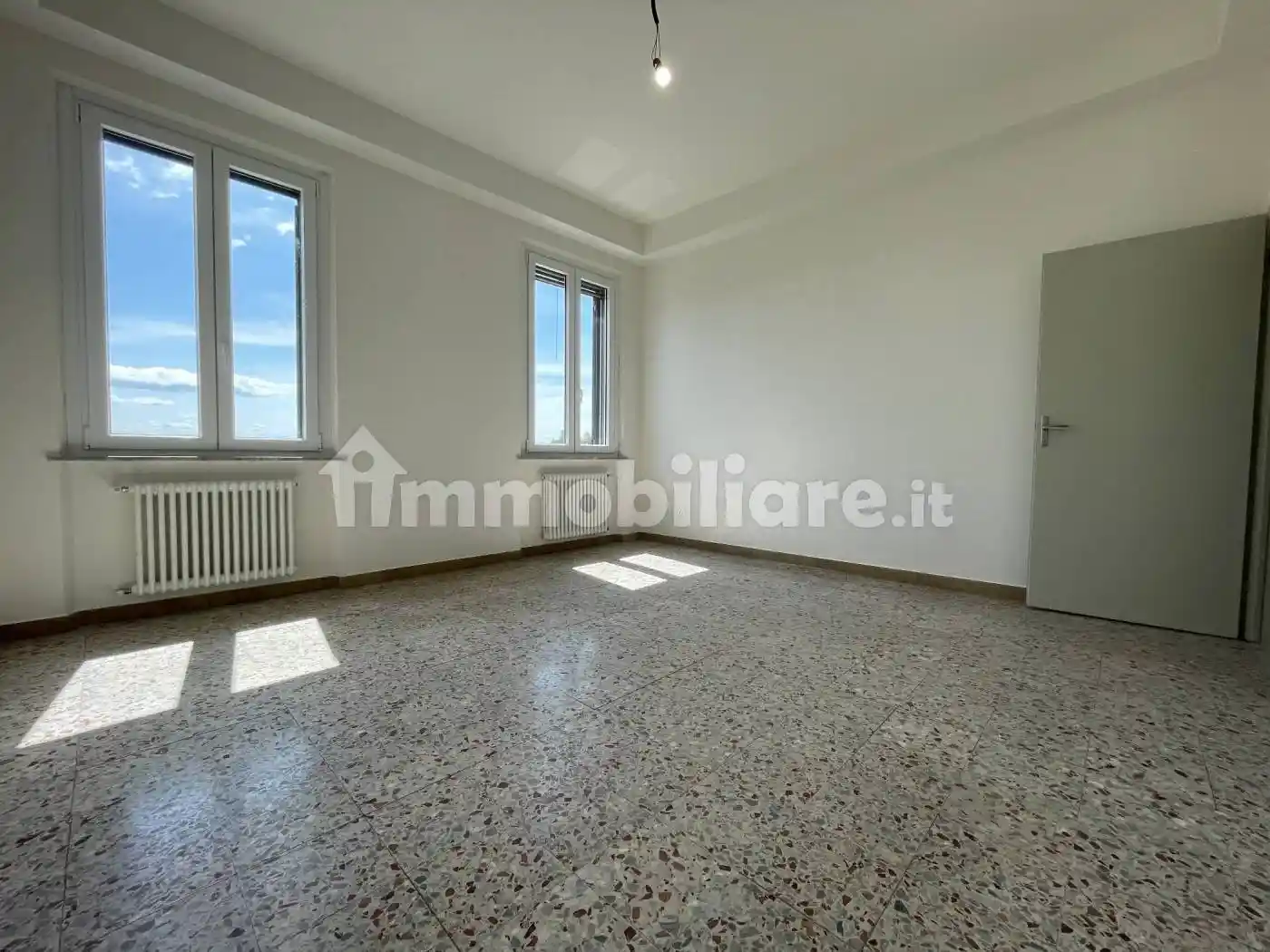 Appartamento in affitto a Pescia