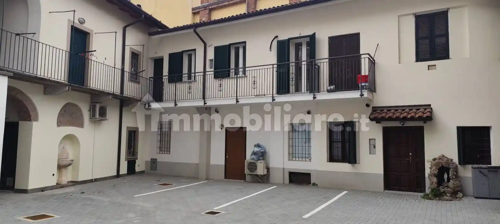 Appartamento in vendita a Seregno
