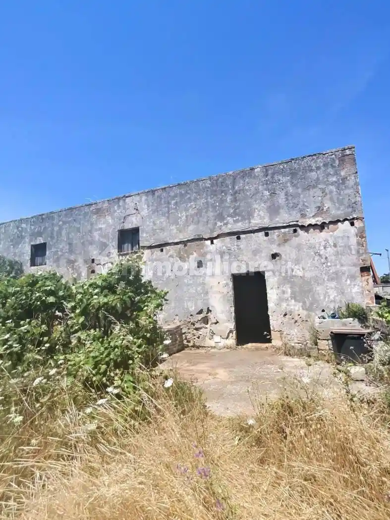 Rustico - Casale in vendita a Lequile