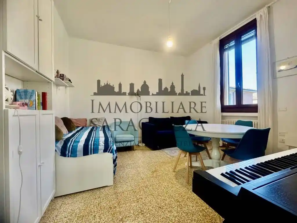 Appartamento in vendita a Bologna