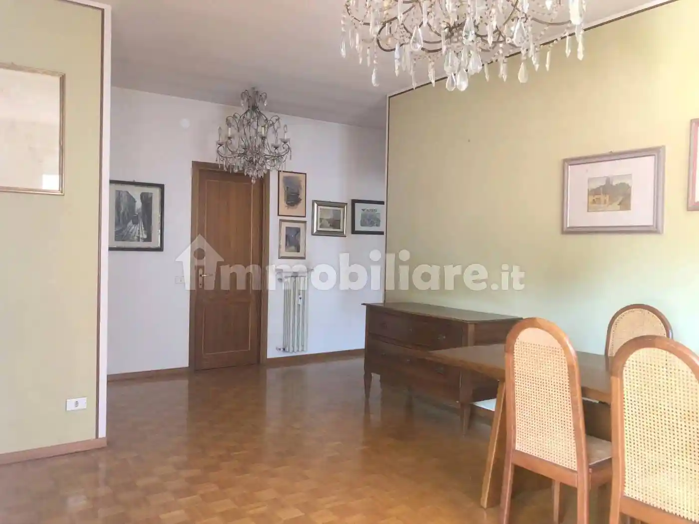 Appartamento in vendita a Parma