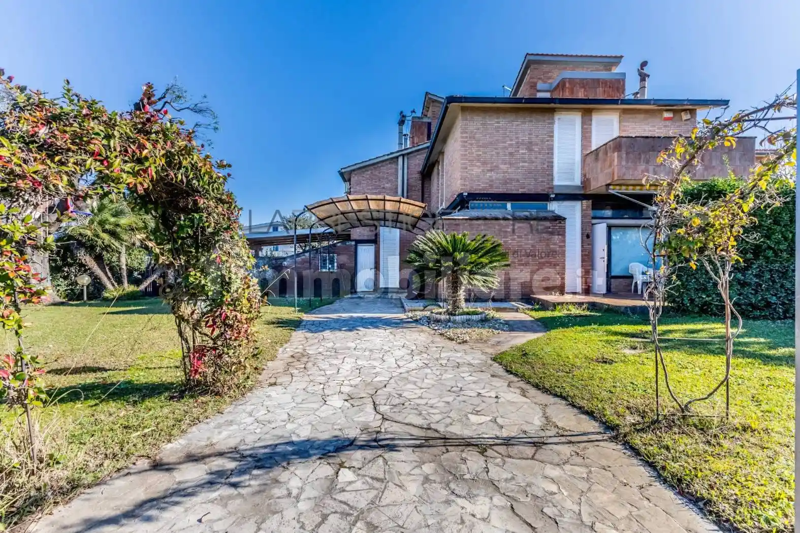 Villa in affitto a Fiumicino