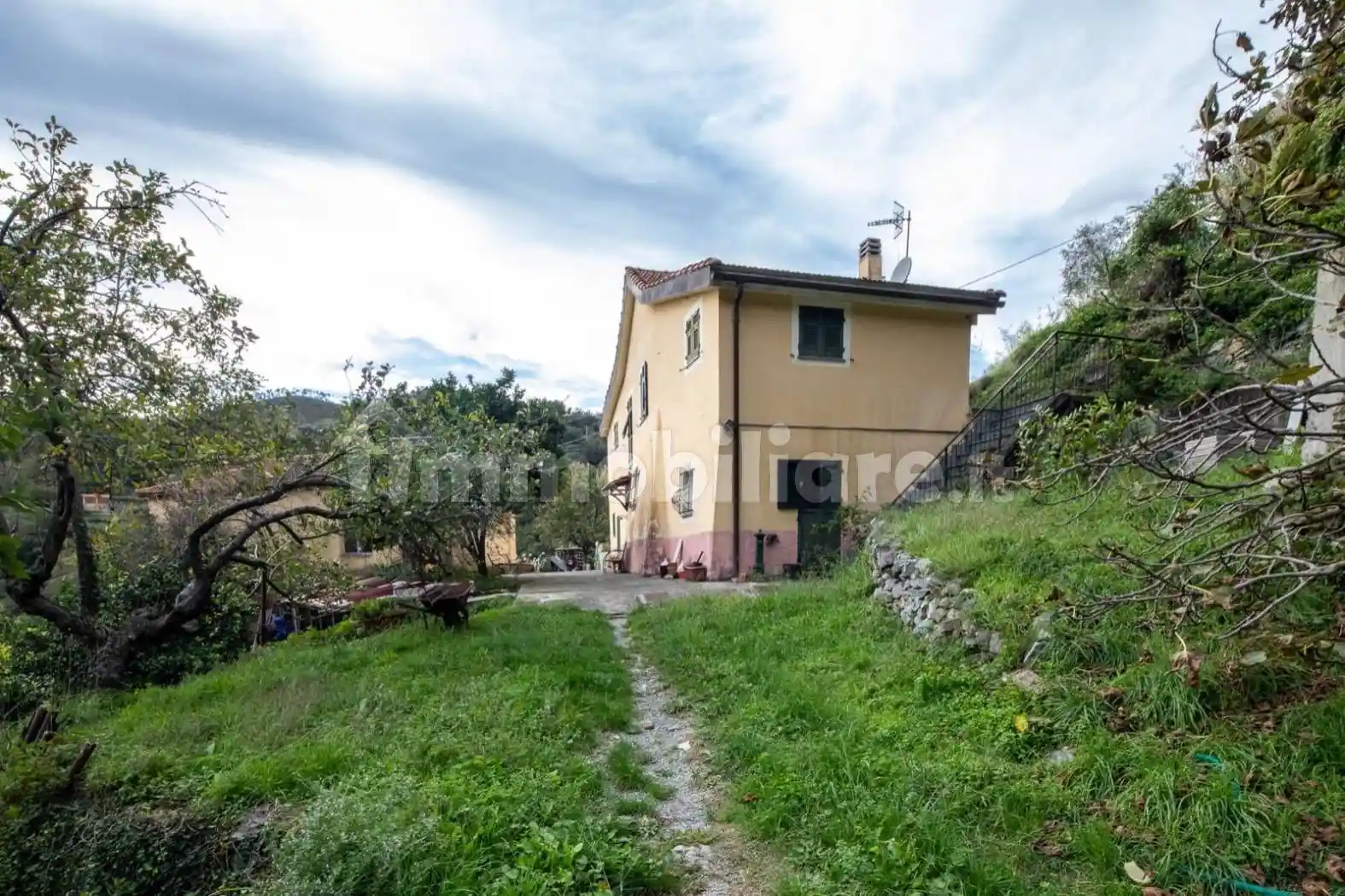 Rustico - Casale in vendita a Genova
