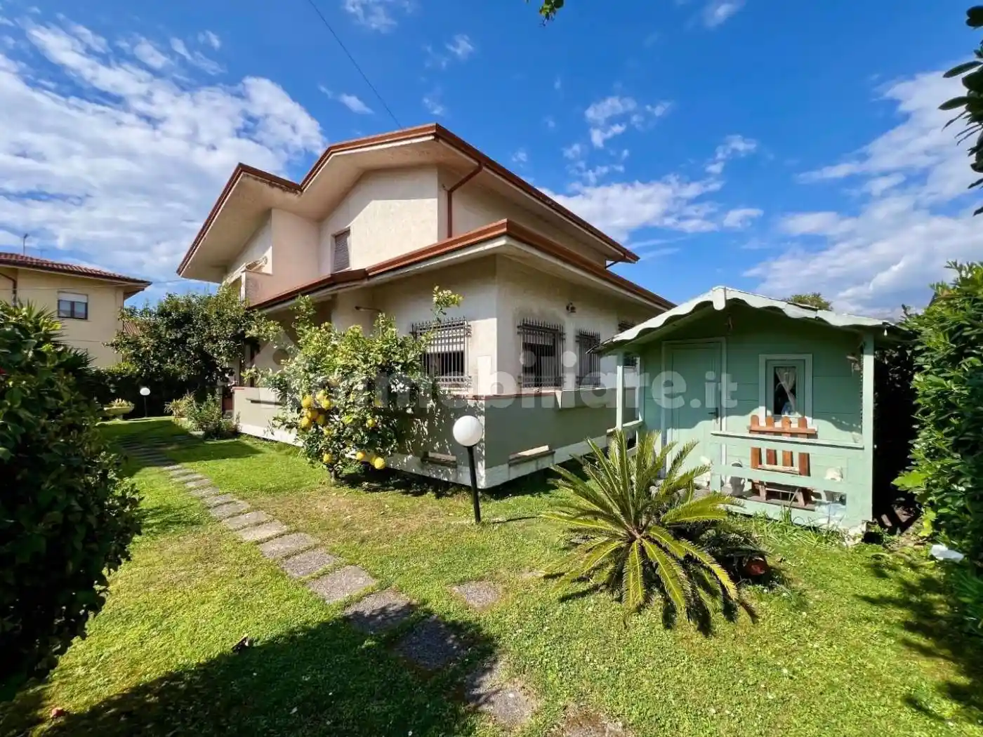 Villa in vendita a Massa