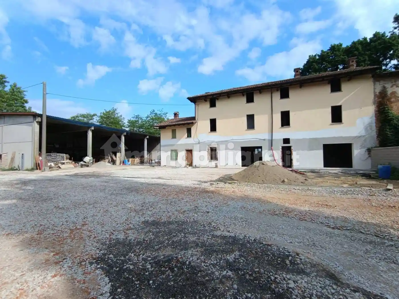 Rustico - Casale in vendita a Terranova dei Passerini