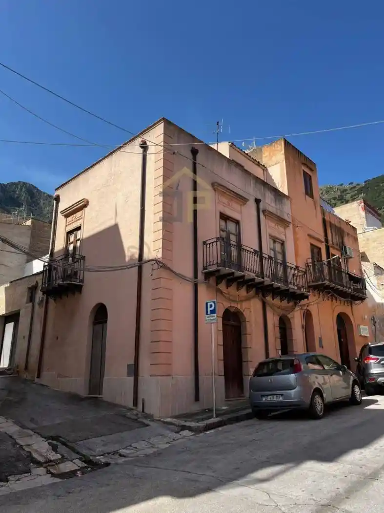 Casa indipendente in vendita a Castellammare del Golfo