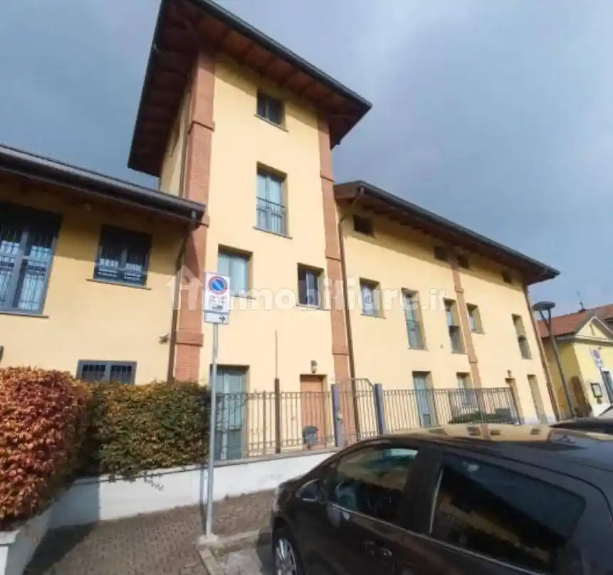 Appartamento in vendita a Arese