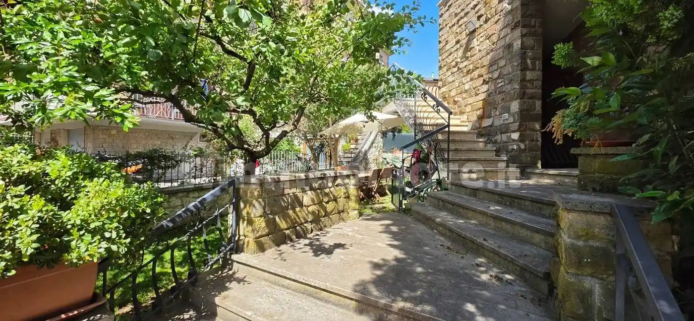 Appartamento in vendita a Siena