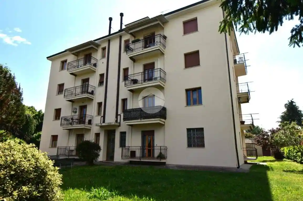 Appartamento in vendita a Vimercate