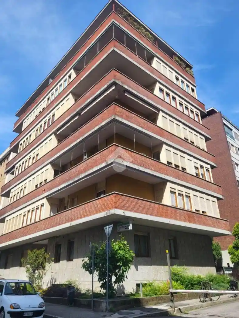 Appartamento in vendita a Bergamo