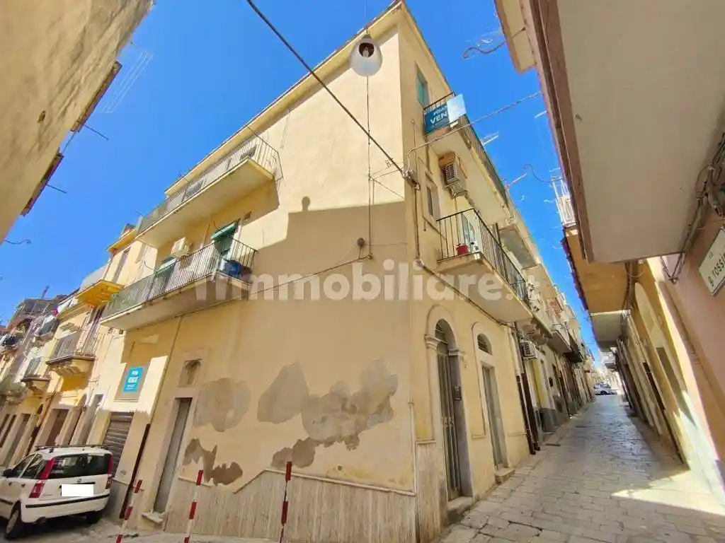 Casa indipendente in vendita a Ragusa