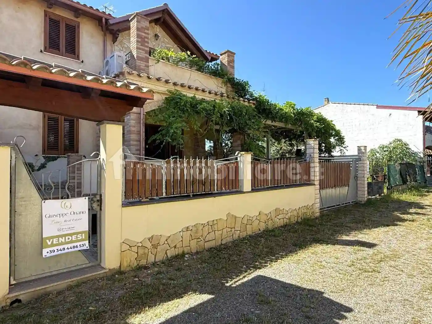 Villa - foto 2