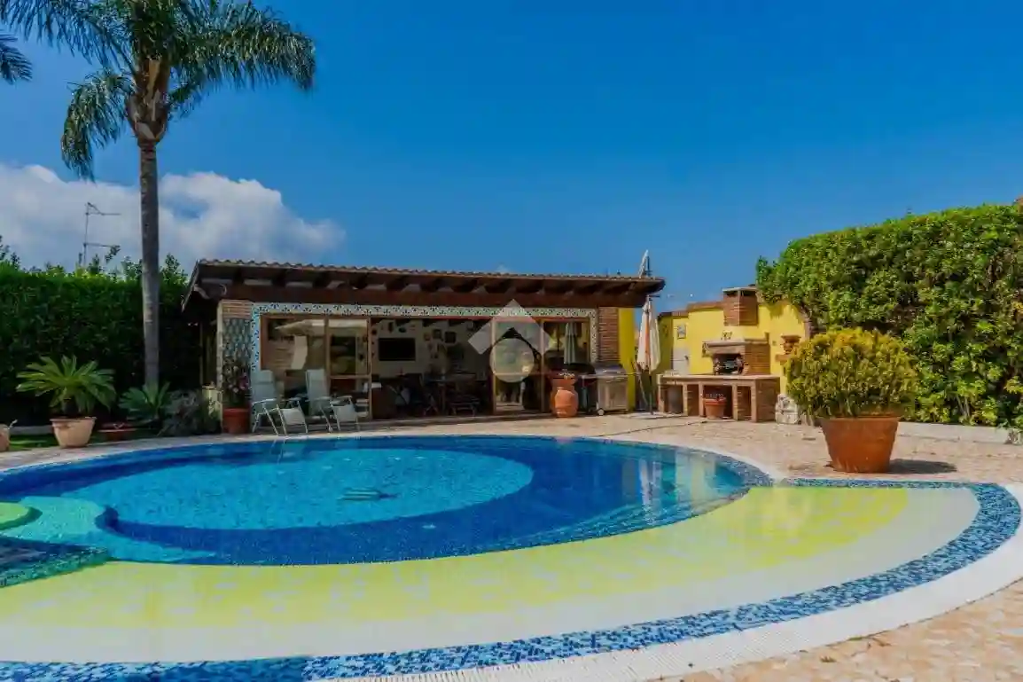 Villa - foto 3