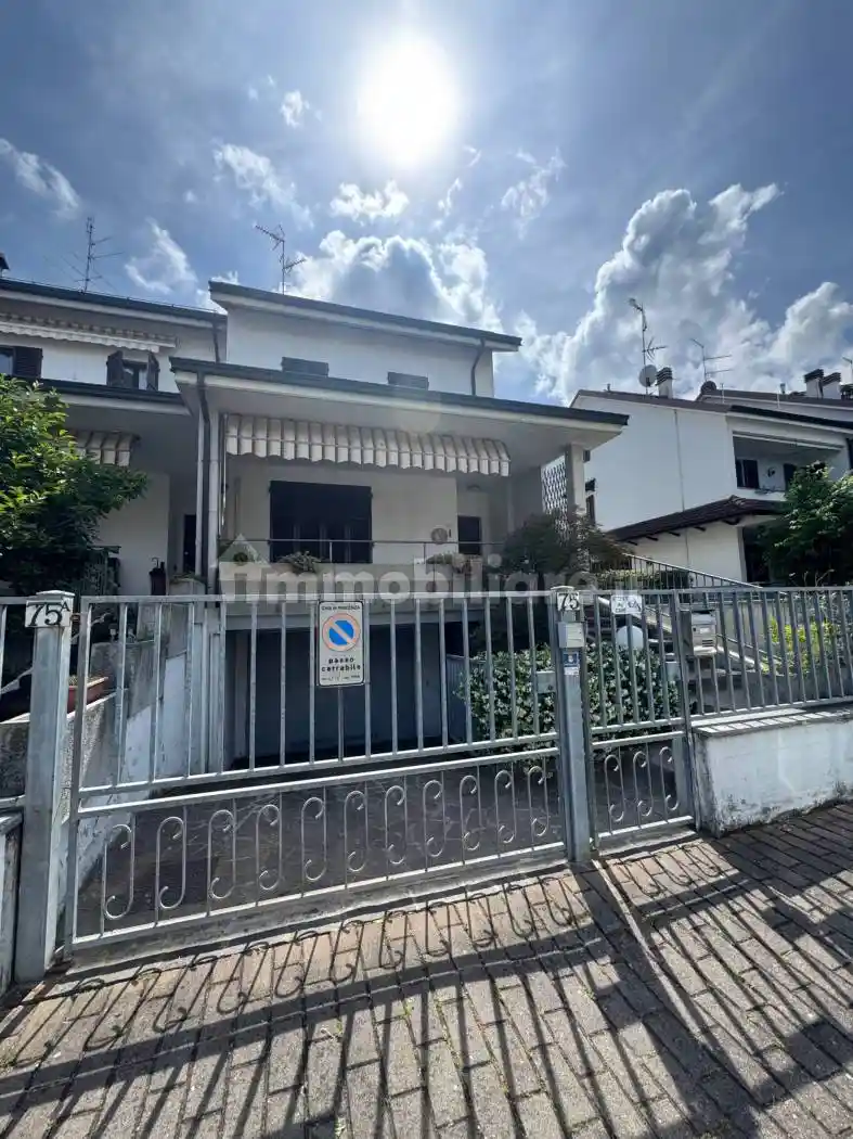 Villetta a schiera in vendita a Piacenza