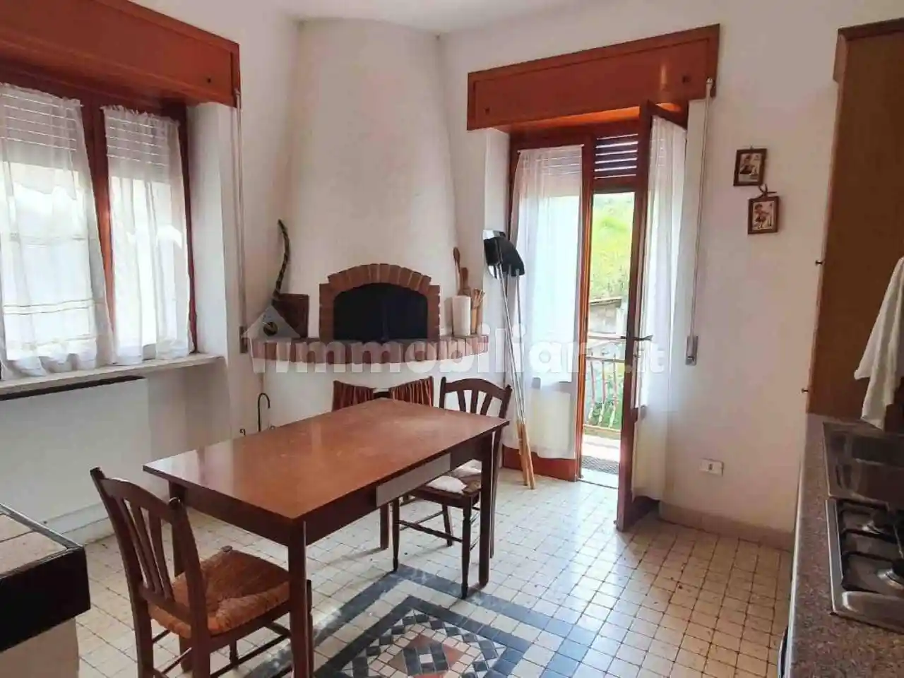 Villa in vendita a Bettola
