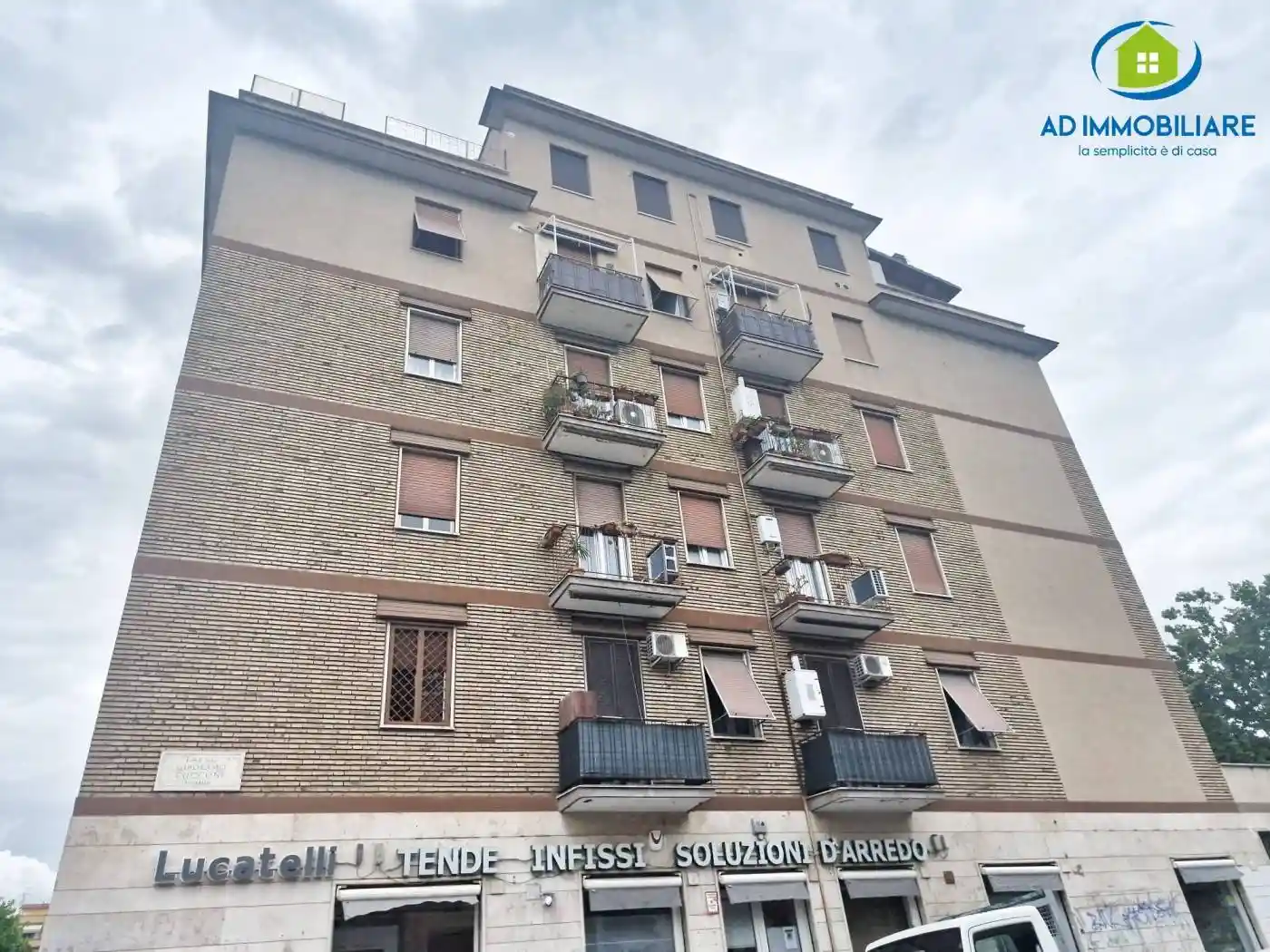 Appartamento in vendita a Roma