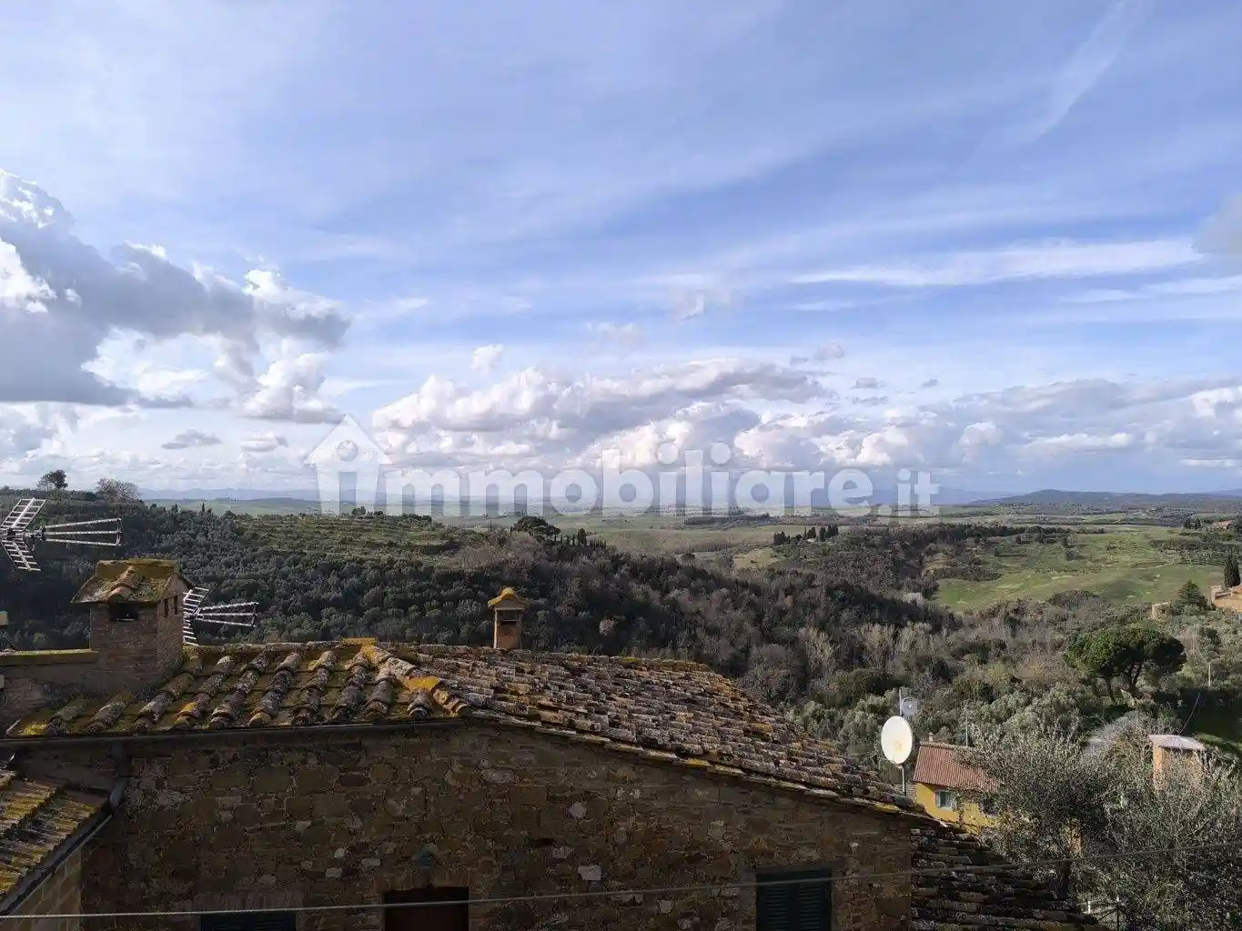 Casa indipendente in vendita a Montalcino
