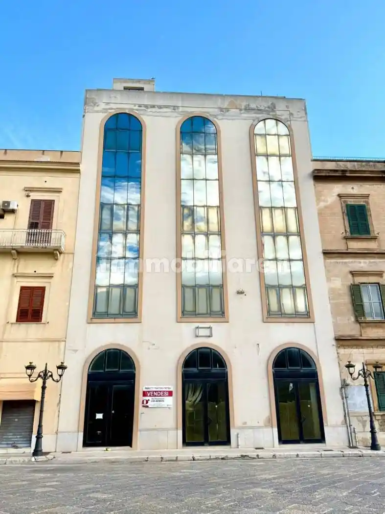 Palazzo - Edificio in vendita a Trapani