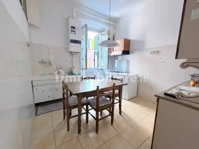 Appartamento in vendita a Genova