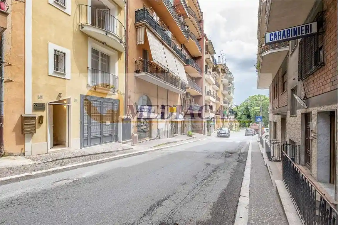 Appartamento in vendita a Riano