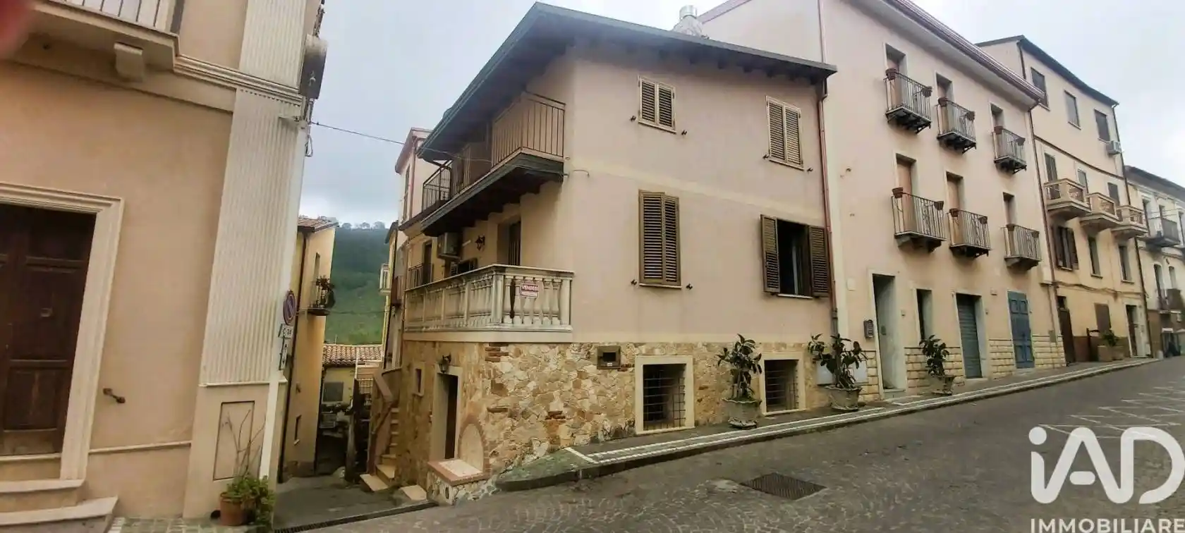 Casa indipendente in vendita a Nocera Terinese