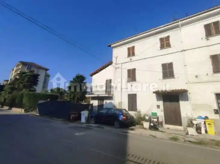 Casa indipendente in vendita a Rivalta Bormida