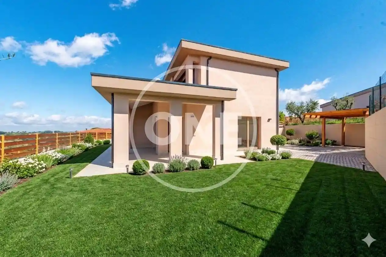 Villa in vendita a Zagarolo