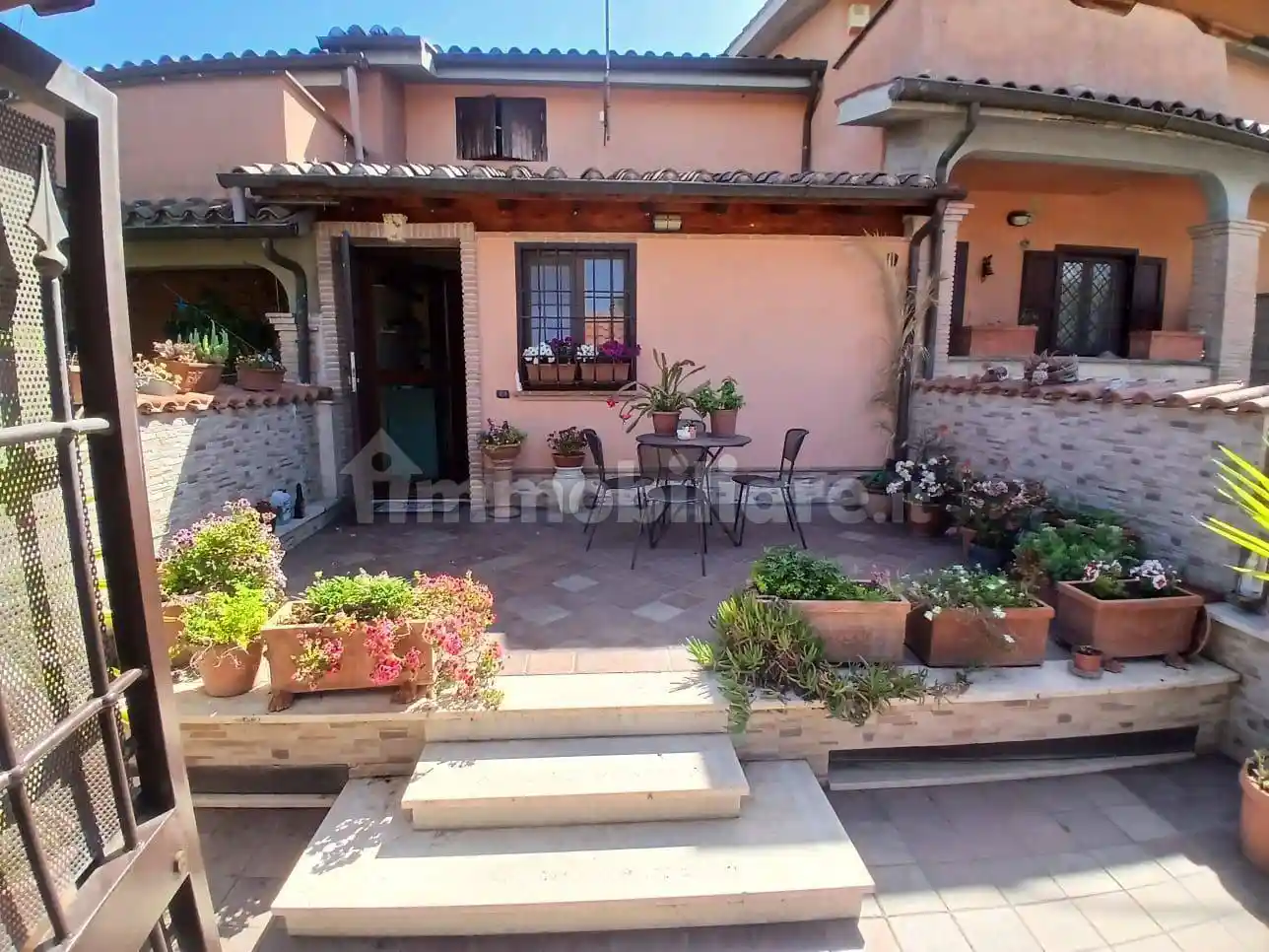 Villa in vendita a Anguillara Sabazia