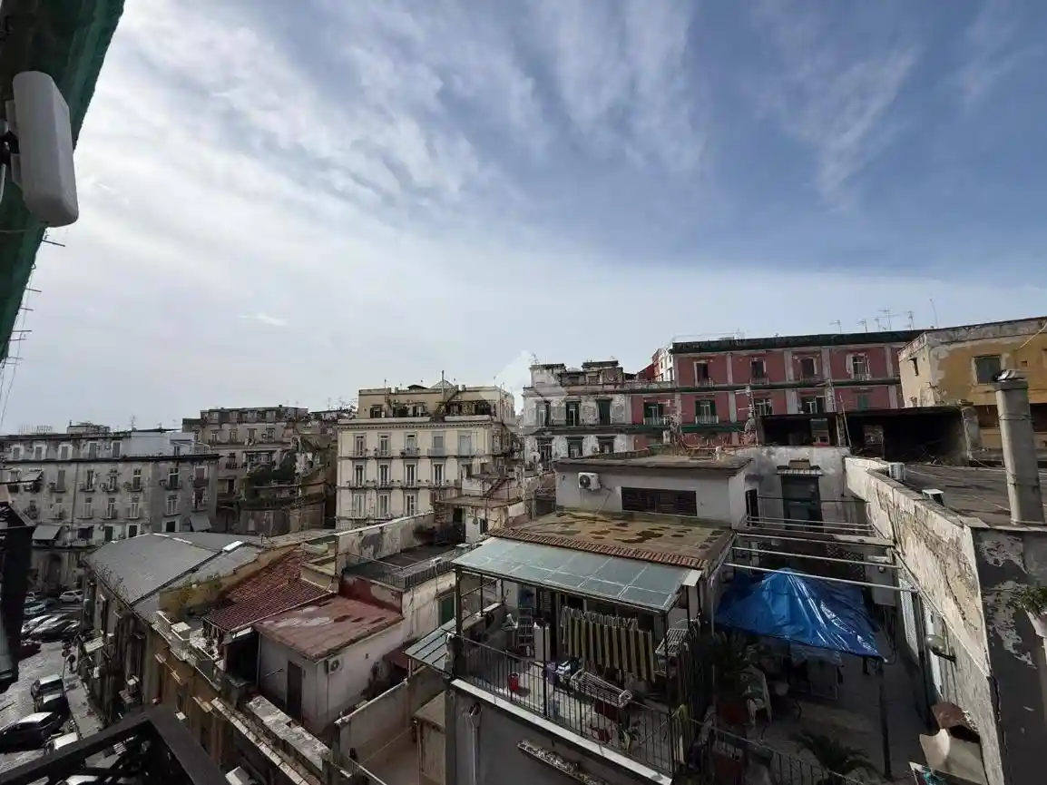 Appartamento in vendita a Napoli